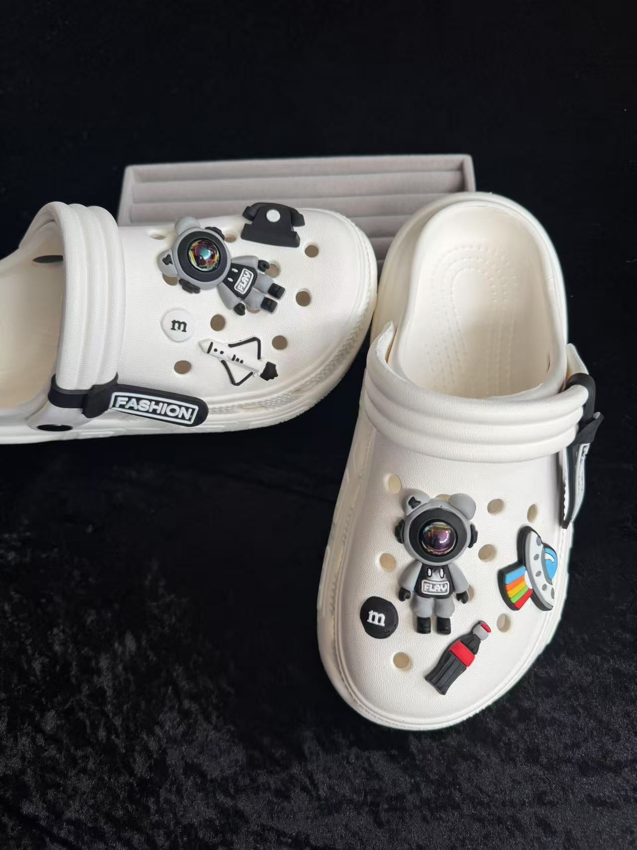 Astronauts Charms Set with Tag Charms